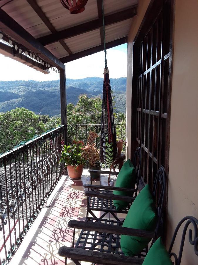Hotel El Almendro Copan Luaran gambar